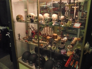 Adult Toys Oakland County MI - Dixieland Flea Market - Iron-Wolf-Skulls-Helmets