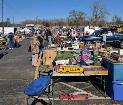 Vinyl Records Detroit MI - Dixieland Flea Market - outdoor1